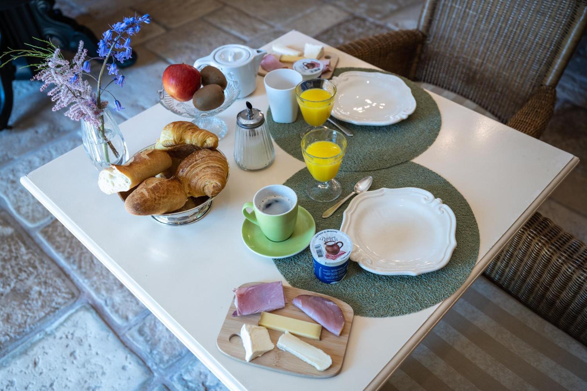 La Dominotte Bed and Breakfast Demigny Exteriör bild